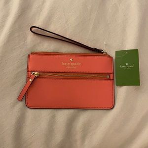 Kate Spade pink wallet with handle. NWT!!!
